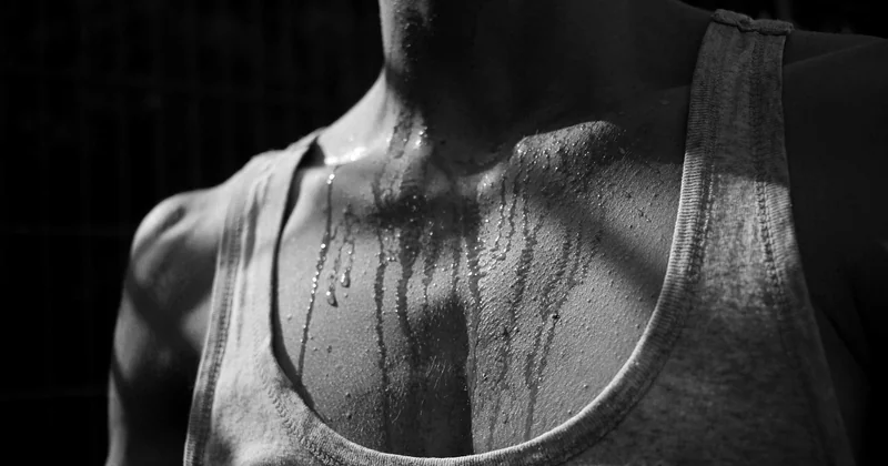 Le cou et les avant-bras : les deux maillons faibles à préparer en priorité